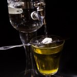 фото как пить абсент по-французски