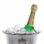 Как открыть бутылку шампанского