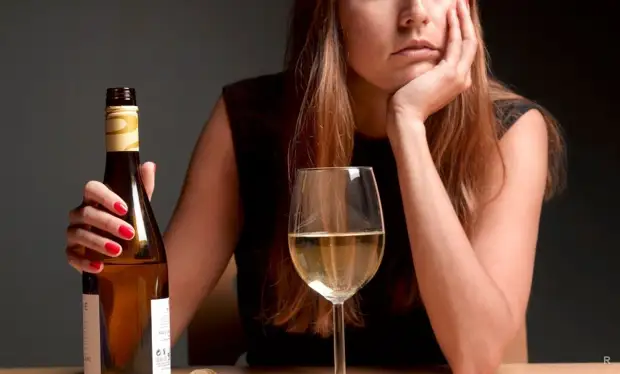 При нехватке каких витаминов хочется выпить алкоголь, и чем его можно заменить